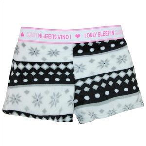 Em & Afie Women’s plus sized pajama shorts